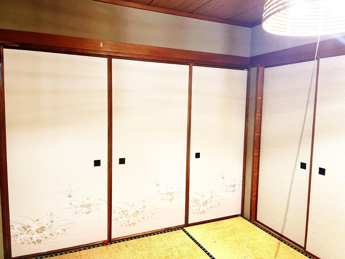 Tatami Room & Living Room Equipped With Multinational Tv And Fire, Bbq Corner In Tokyo Downtown House Εξωτερικό φωτογραφία